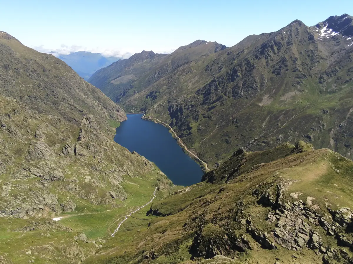 Vue de l'étang de Soulcem, Ariège