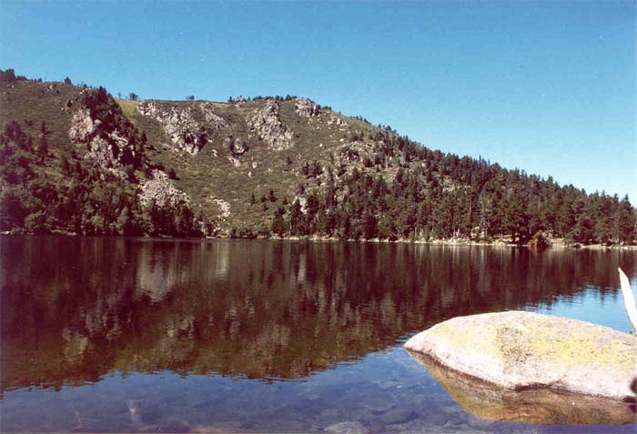 Etang de Quérigut