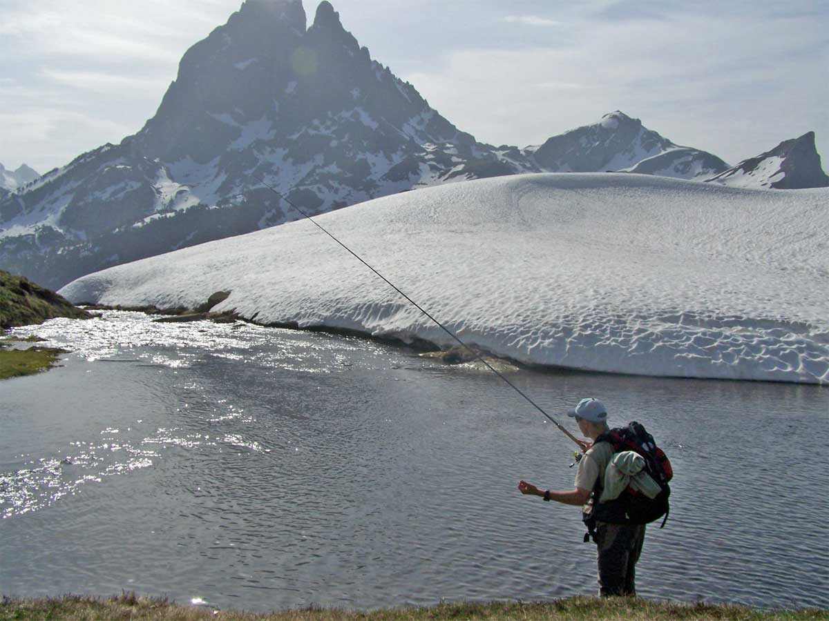 Pêche au toc dans la vallée d'Ossau