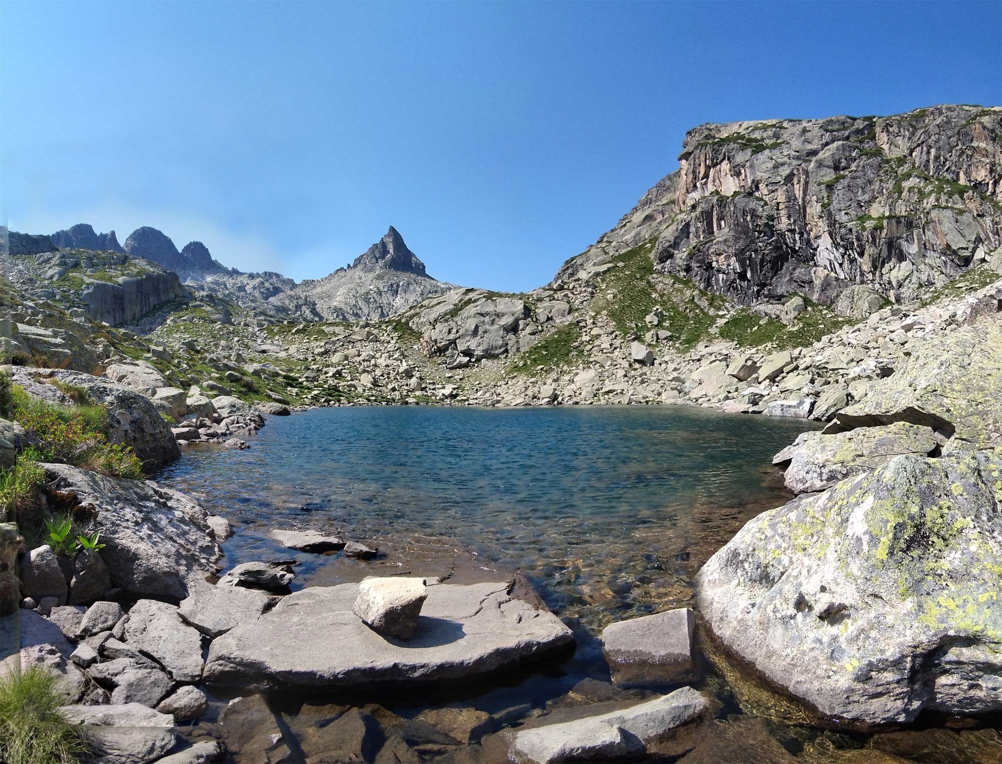 Lac de Lassiédouat - @ Bernard Bergé Laquet de Lassiédouat