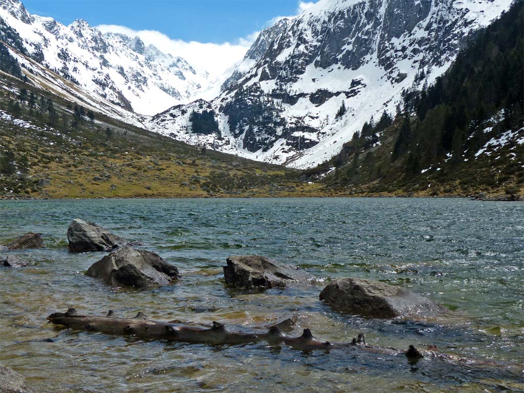 Lac de Suyen - @ PG lac de Suyen au printemps