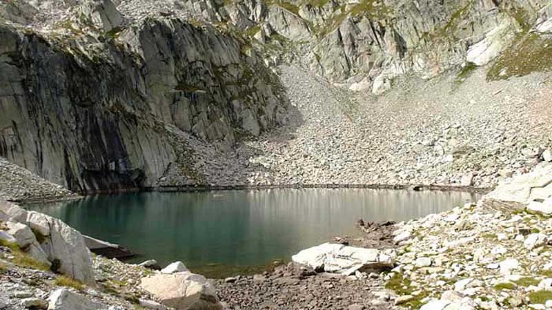 Lac de Peyregnets de Cambalès