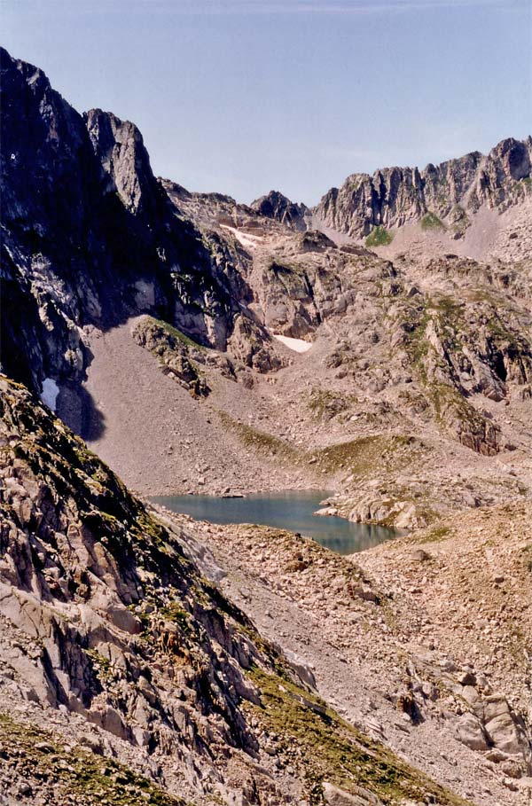 Lac supérieur de la crête de Cambalès