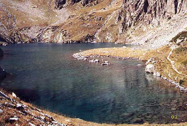 Lac du Chabarrou - @ Gérard Jouvin Lac du Chabarrou