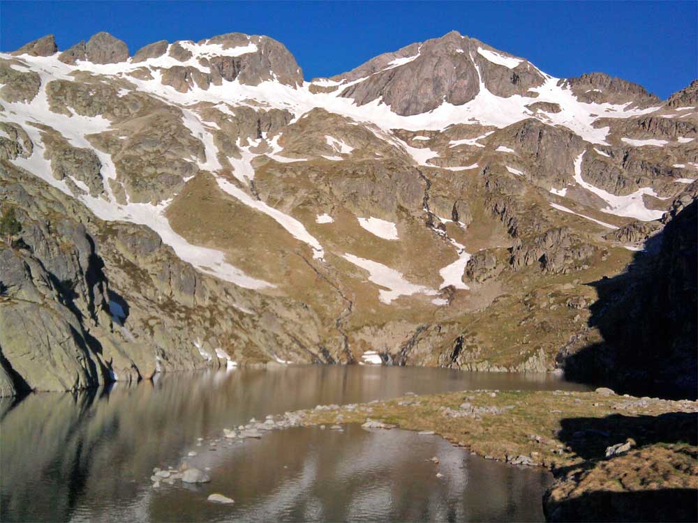 Lac du Chabarrou - @ Paul B Lac du Chabarrou