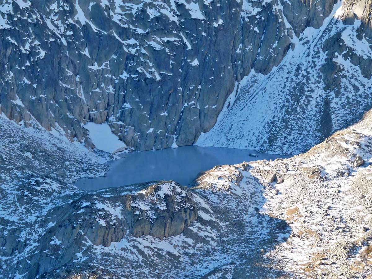 Lac supérieur de la crête de Cambalès