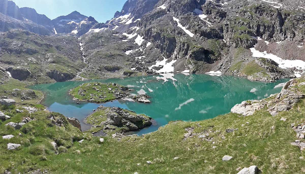 Lac des Isclots des Gourgs Blancs