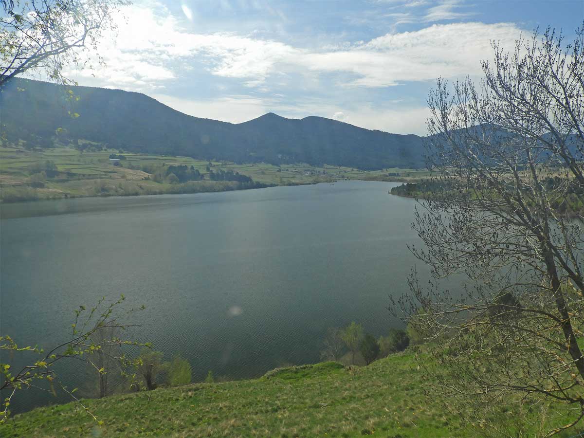 Barrage de Puyvalador - @ P. Girard Lac de Puyvalador, sur le fleuve Aude