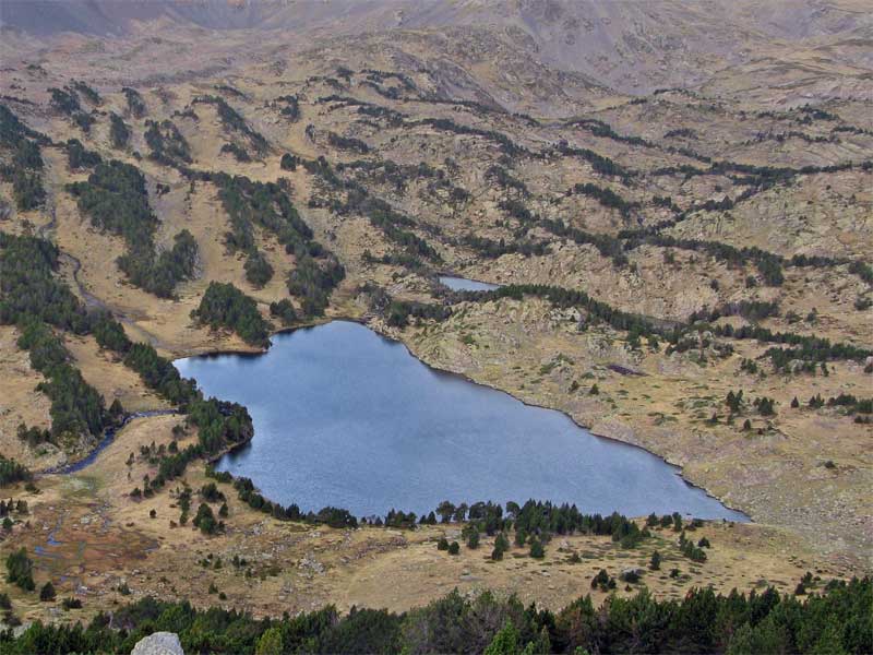 Estany Gros de Camporells