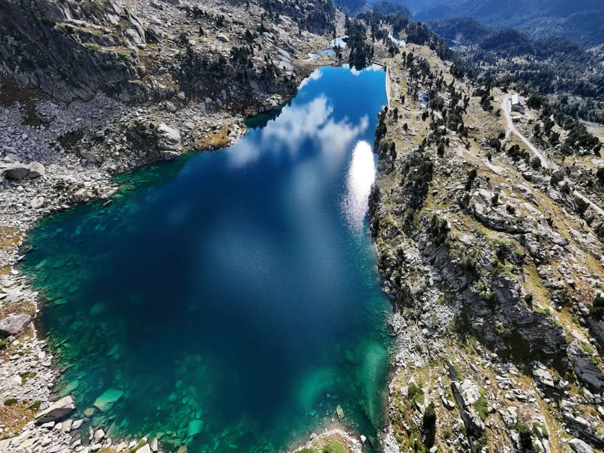 Vista del Estany Gran d'Amitges, Vall d'Espot, Parc Nacional d'Aigüestortes i Estany de Sant Maurici, Catalogne