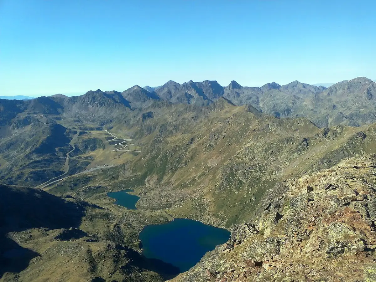 Vue des estanys de Tristaina, Andorre