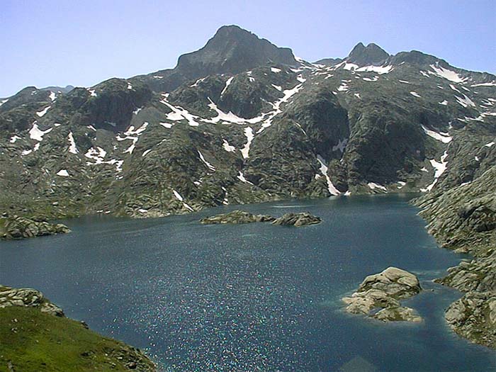 Embalse Bachimaña alto - @ Jean Paul Dugene Embalse Bachimaña alto