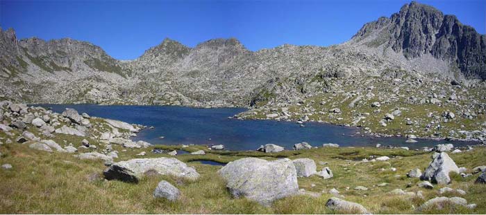 Estany des Mangades