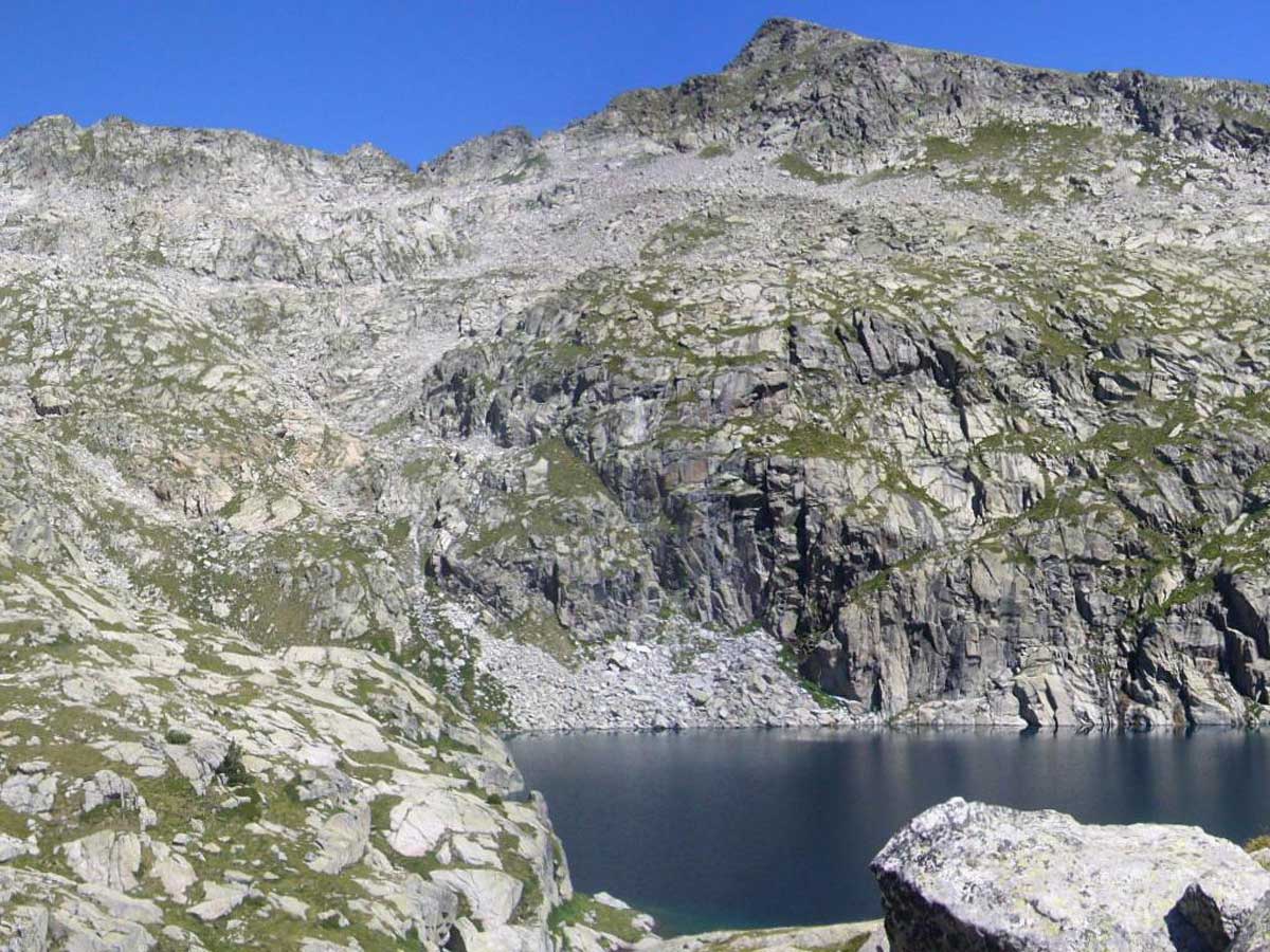 Estany del Bergús - @ Josep Borrut Pic del Bergús i Portau de Colomèrs vistos des d...