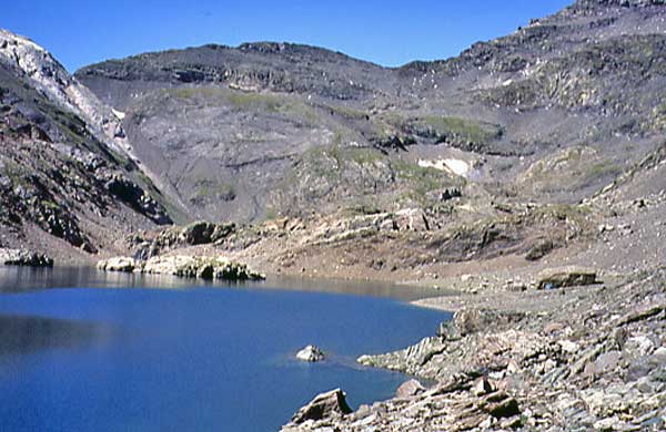 Lacs de la Munia - @ Gérard Raynaud Lacs de la Munia
