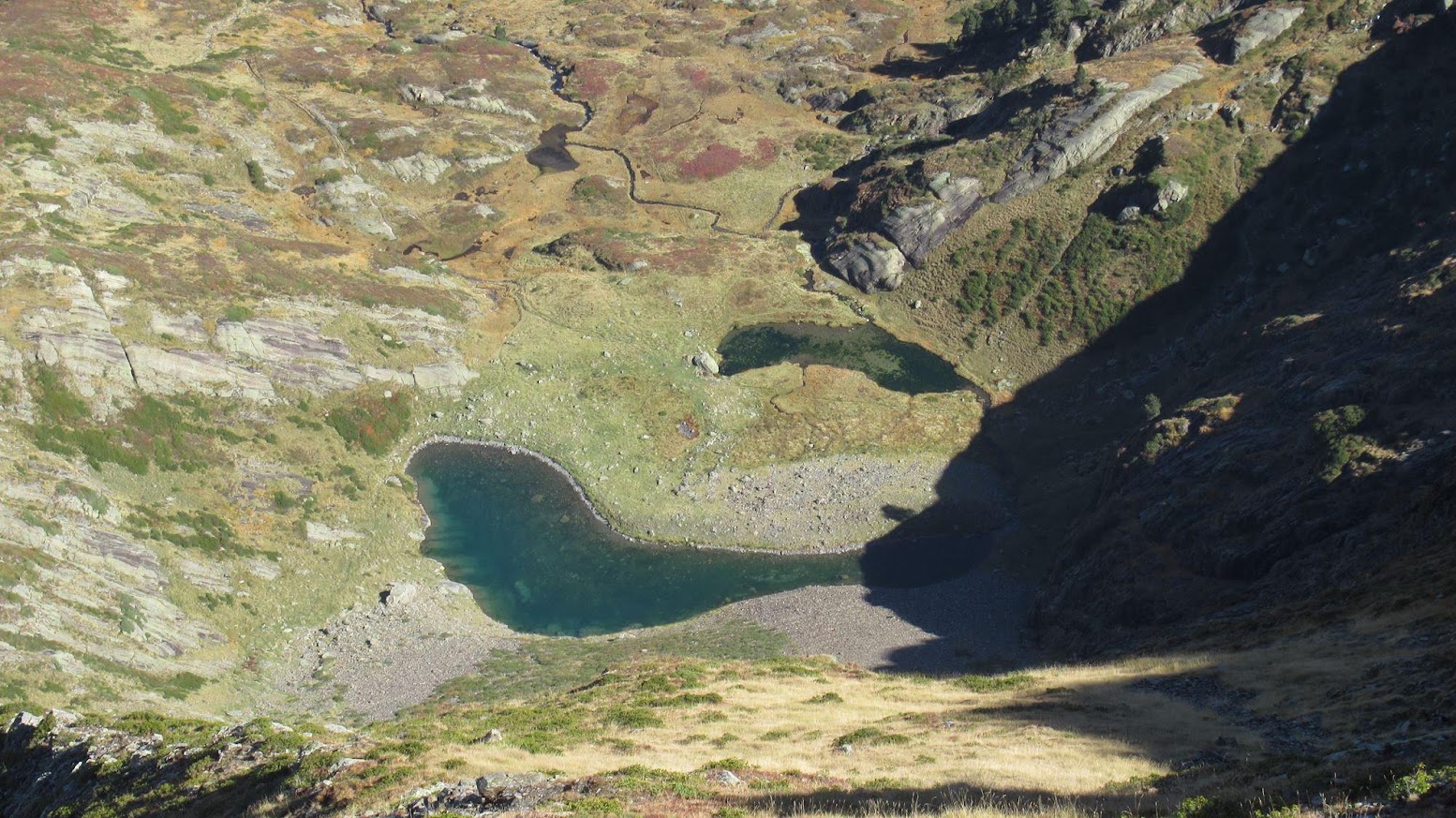 Etang de la Frêche - @ Dédé étang de la Frêche desde el pic de la Mine 2706 ...